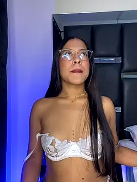 Kendra C online show from 10/23/25, 01:05