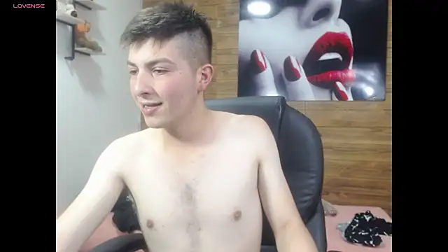 Snapshot of taner_king chatting on 09/24/25, 03:10 taner king online show from 09/24/25, 03:10