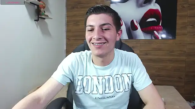 Snapshot of taner_king chatting on 10/19/25, 02:56 taner king online show from 10/19/25, 02:56