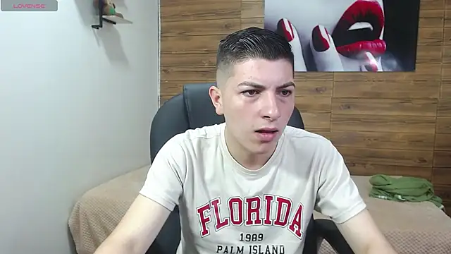 Snapshot of taner_king chatting on 10/22/25, 02:56 taner king online show from 10/22/25, 02:56