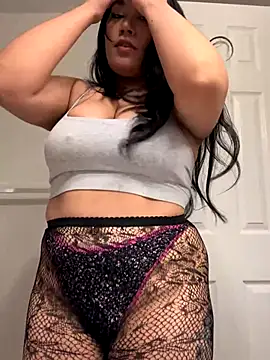 Snapshot of Myonlyprincess1 chatting on 10/15/25, 10:21 Myonlyprincess1 online show from 10/15/25, 10:21