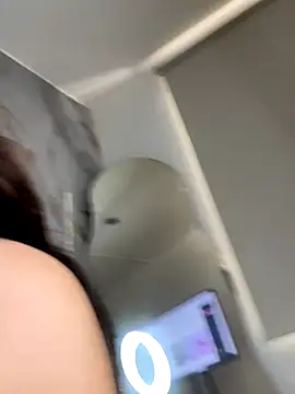 Snapshot of Gaby-Herrera chatting on 10/01/25, 08:26 Gaby-Herrera online show from 10/01/25, 08:26