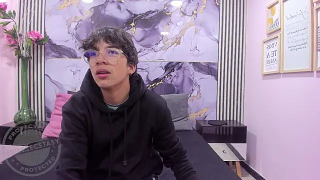 Desire Ecstasy online show from 10/14/25, 12:50