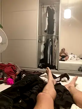 leeeleeee95 online show from 09/13/25, 06:08