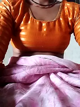 Snapshot of Hut_rotu_cute chatting on 09/11/25, 08:47 Hut rotu cute online show from 09/11/25, 08:47