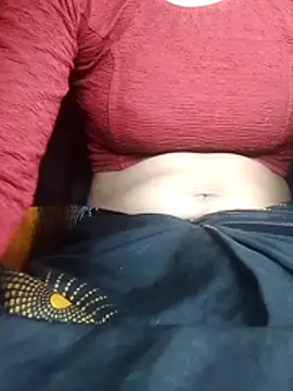 Hut rotu cute online show from 10/19/25, 09:04