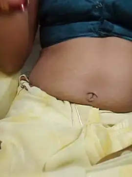 Hut rotu cute online show from 02/04/26, 05:08