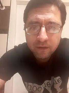 Gearsuit online show from 09/19/25, 06:48