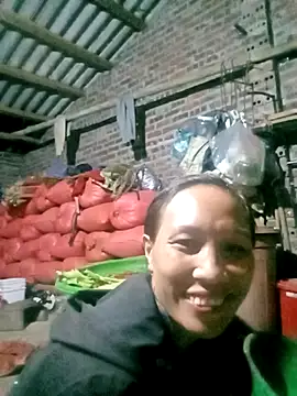 Snapshot of Lisa_pusy chatting on 11/12/25, 10:15 Lisa pusy online show from 11/12/25, 10:15