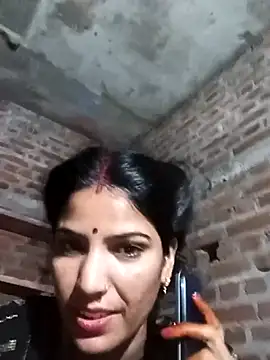 Snapshot of Riya_jaan12 chatting on 10/13/25, 12:32 Riya jaan12 online show from 10/13/25, 12:32