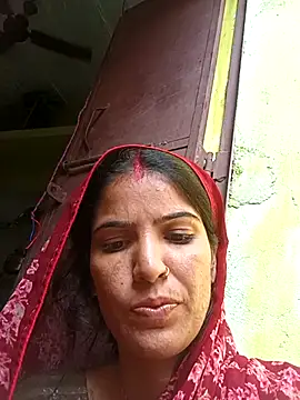 Snapshot of Riya_jaan12 chatting on 10/14/25, 03:51 Riya jaan12 online show from 10/14/25, 03:51