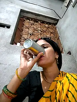 Riya jaan12 online show from 08/04/26, 09:23