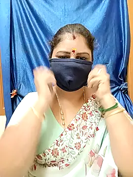 sushma26 online show from 09/23/25, 10:35