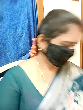 Snapshot of sushma26 chatting on 12/04/25, 04:38 sushma26 online show from 12/04/25, 04:38