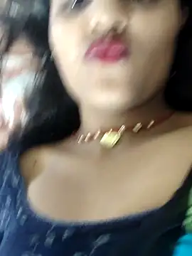 Snapshot of AnanyaKapoor89 chatting on 09/11/25, 06:13 AnanyaKapoor89 online show from 09/11/25, 06:13