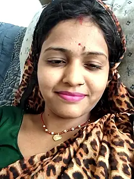 Snapshot of AnanyaKapoor89 chatting on 10/21/25, 07:09 AnanyaKapoor89 online show from 10/21/25, 07:09