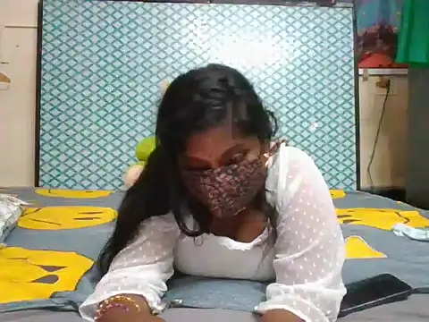 Snapshot of anubabysk12 chatting on 10/07/25, 04:37 anubabysk12 online show from 10/07/25, 04:37