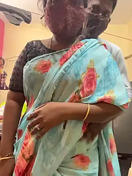 Snapshot of anubabysk12 chatting on 10/29/25, 01:41 anubabysk12 online show from 10/29/25, 01:41