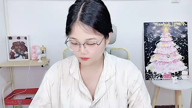 Dec-7758 online show from 06/11/26, 06:22