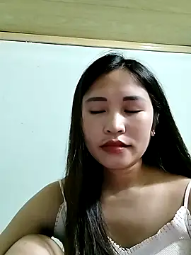 MaiMai68 online show from 09/09/25, 09:53