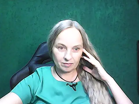 L i l i t online show from 09/10/25, 05:29