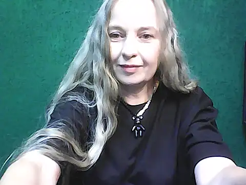 L i l i t online show from 09/11/25, 06:35