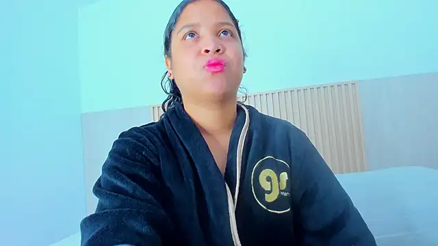 alena brown  online show from 10/21/25, 11:22