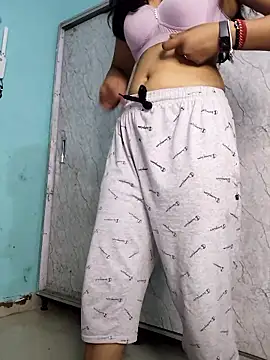 Snapshot of Nisha_cam12 chatting on 10/05/25, 05:00 Nisha cam12 online show from 10/05/25, 05:00