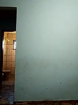 Snapshot of branquinho3 chatting on 10/23/25, 03:44 branquinho3 online show from 10/23/25, 03:44