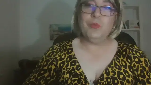 nataliacd online show from 11/12/25, 04:07