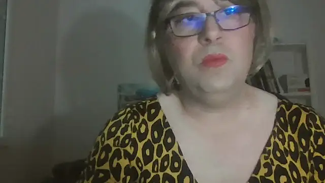 nataliacd online show from 11/16/25, 05:40