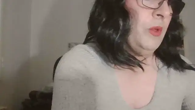 nataliacd online show from 11/17/25, 04:24