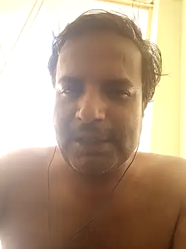 vardh033 online show from 09/10/25, 10:37