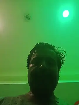 vardh033 online show from 09/22/25, 01:24