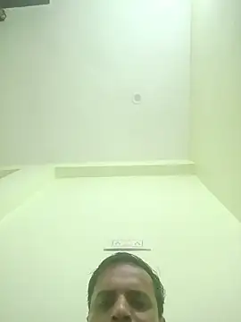 vardh033 online show from 10/01/25, 06:08