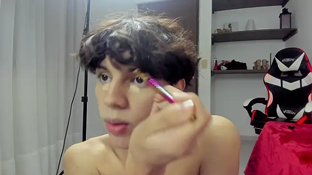 lightboy0 online show from 09/13/25, 01:55