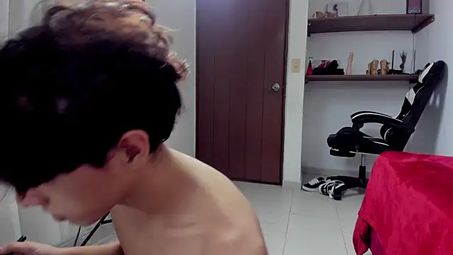 lightboy0 online show from 09/16/25, 02:29