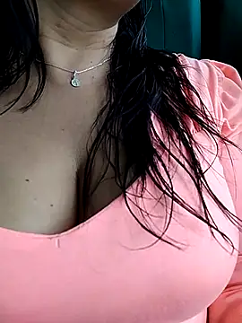 sexxx mia online show from 09/25/25, 05:05