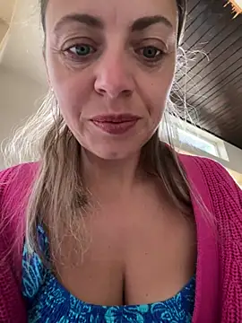 ladywithbigass online show from 07/27/26, 04:08