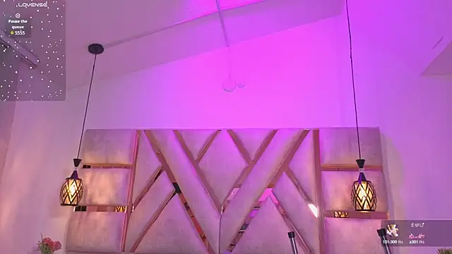 emily roousee online show from 10/02/25, 05:14