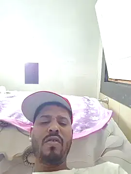 Danypeluche online show from 09/18/25, 04:03