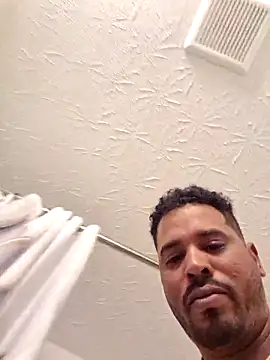 Danypeluche online show from 10/30/25, 03:52