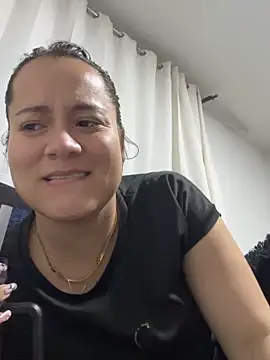 Leonis 0 online show from 10/16/25, 03:29