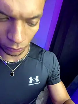 RickKrong  online show from 10/01/25, 04:40