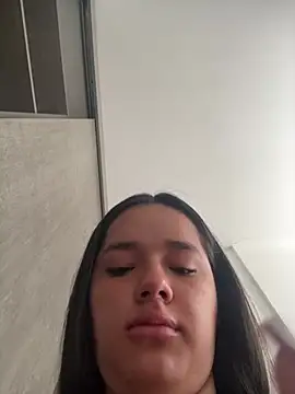 Luciaparker03 online show from 07/17/26, 12:56