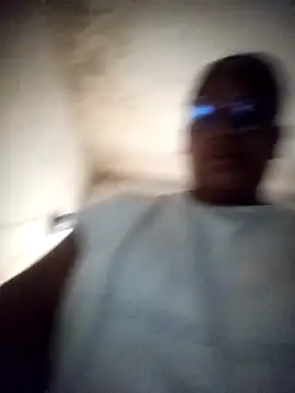 Snapshot of Big_ass_submissive chatting on 09/22/25, 03:14 Big ass submissive online show from 09/22/25, 03:14