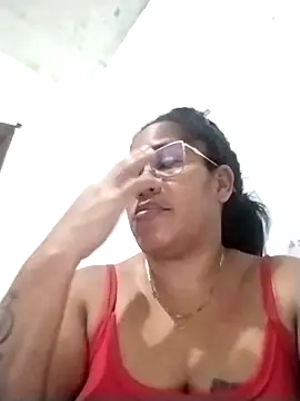 Snapshot of Big_ass_submissive chatting on 10/19/25, 12:55 Big ass submissive online show from 10/19/25, 12:55