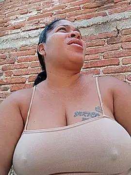 Big ass submissive online show from 05/15/26, 04:36