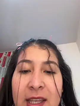 evelyn 1702 online show from 10/13/25, 08:31