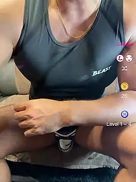 Snapshot of jack_jay0103 chatting on 07/12/26, 12:07 jack jay0103 online show from 07/12/26, 12:07